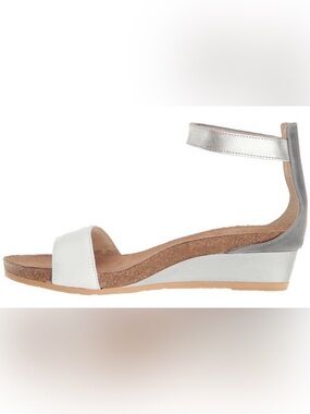 Naot Pixie Sandal Cork Leather/Soft Ivory Leather/ Gold Leather
